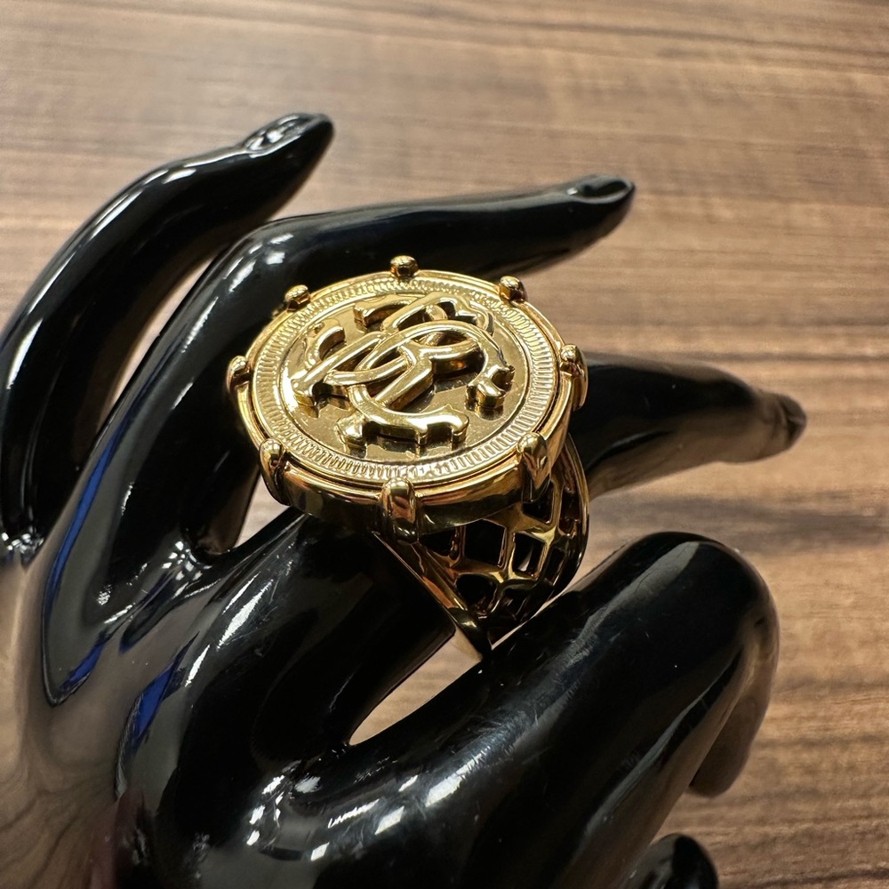 Brand New ❤️ Roberto Cavalli Gold Plated Monogram Size 6 Ring $645